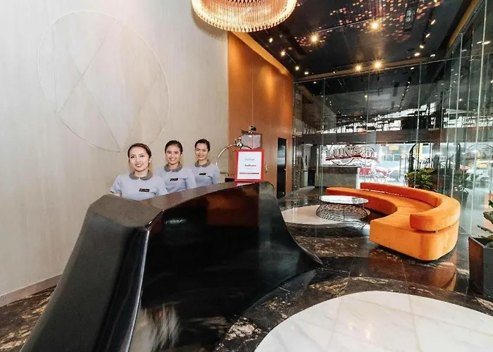 Hotel Maxx Makati 4*