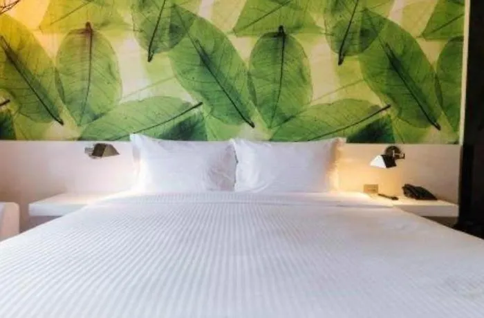 Maxx Makati 4*