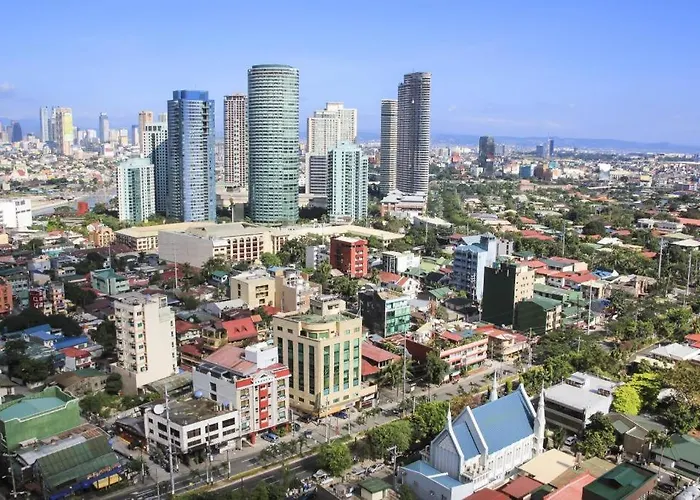 Maxx Makati Hotel 4*